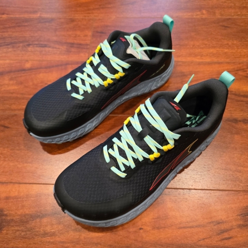 Black and Teal Altra 9.5 Mens